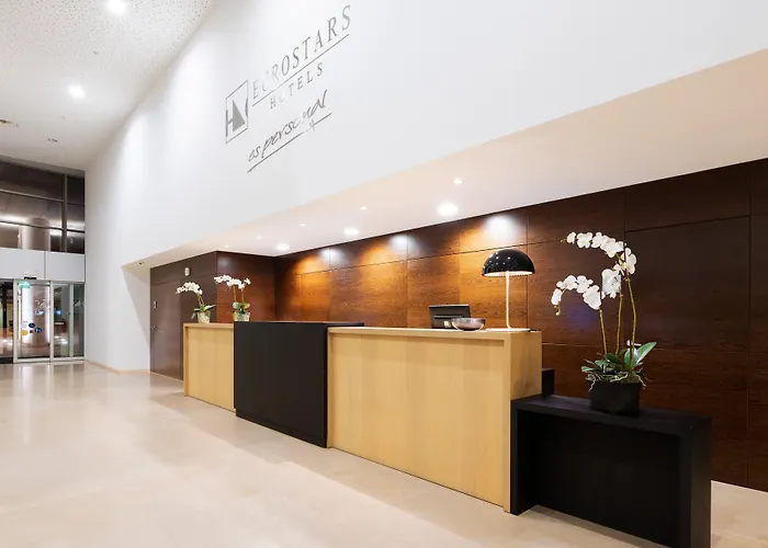 Eurostars Oasis Plaza