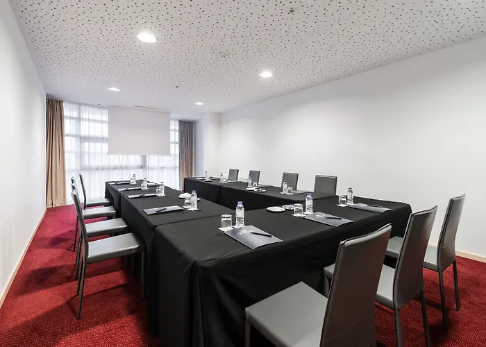 Eurostars Oasis Plaza Otel