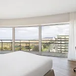 Eurostars Oasis Plaza Ξενοδοχείο 4*