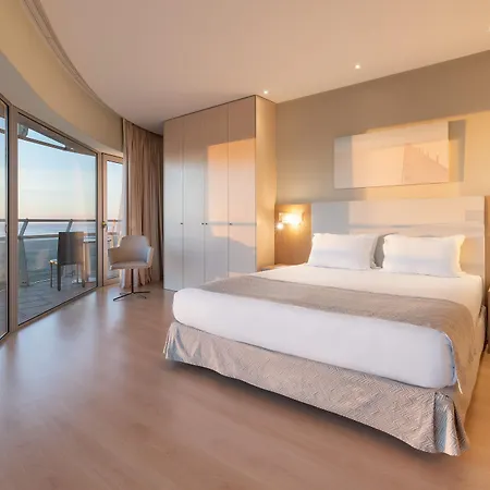 Hotel Eurostars Oasis Plaza
