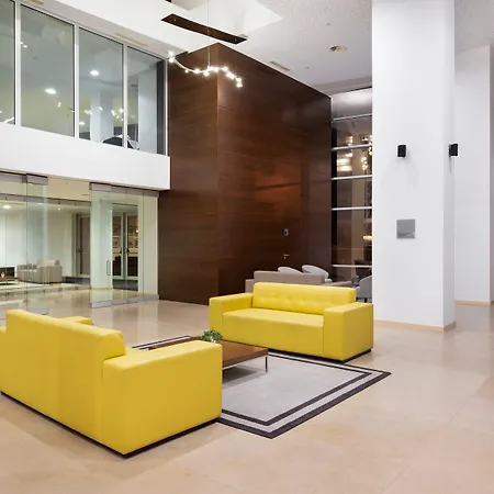 فندق Eurostars Oasis Plaza فيغيورا دا فوز