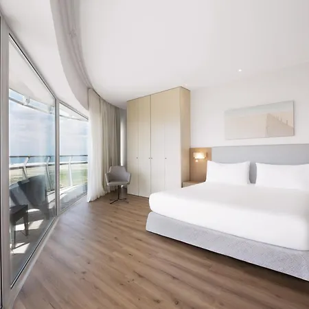 호텔 Eurostars Oasis Plaza