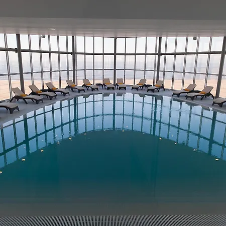 호텔 Eurostars Oasis Plaza 4*