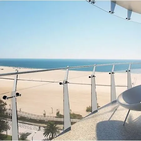 Eurostars Oasis Plaza