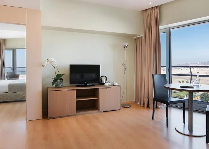 Eurostars Oasis Plaza 4*